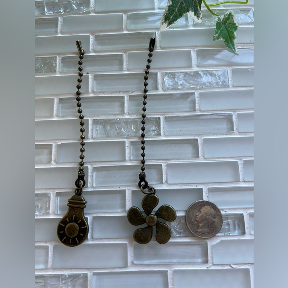 Decorative Fun Fan Light Pull Chains. One for the fan & one for the light - Picture 5 of 9